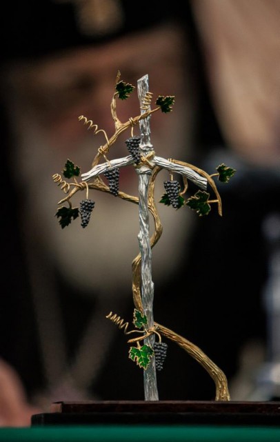 Cross