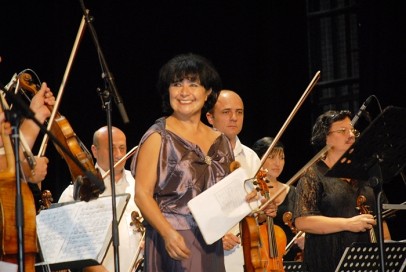 Liana Isakadze